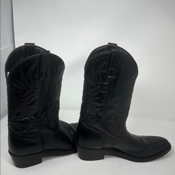 Laredo Boots Size 8 1/2D